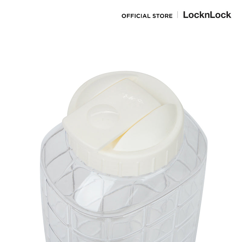 LocknLock Chess Water Bottle Pet 1.5 L. - HAP812