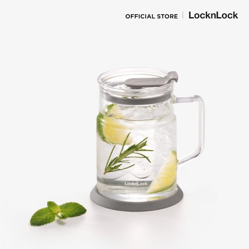 แก้วน้ำมีหูพร้อมฝา Metro Glass Mug 560 ml. รุ่น LLG6000 ad shot