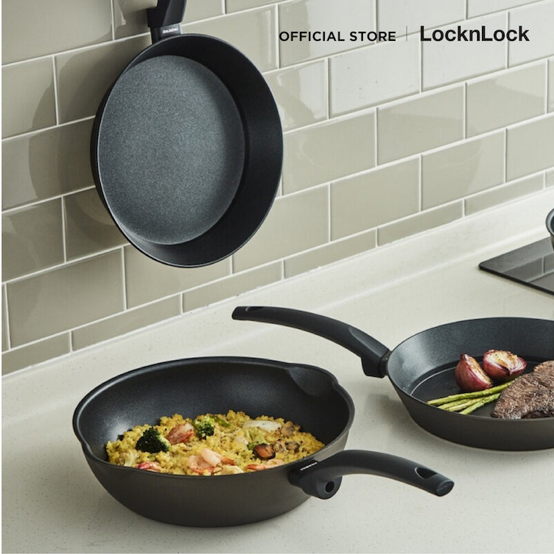 LocknLock กระทะก้นลึกเคลือบไทเทเนียม Brawny IH Cookware ขนาด 24 cm. - CAW2425