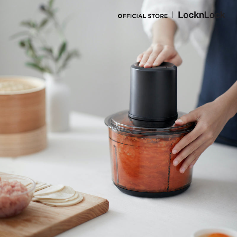 LocknLock เครื่องบดสับอเนกประสงค์ Meat Grinder ความจุ 2.2 L. - EJM196BLK