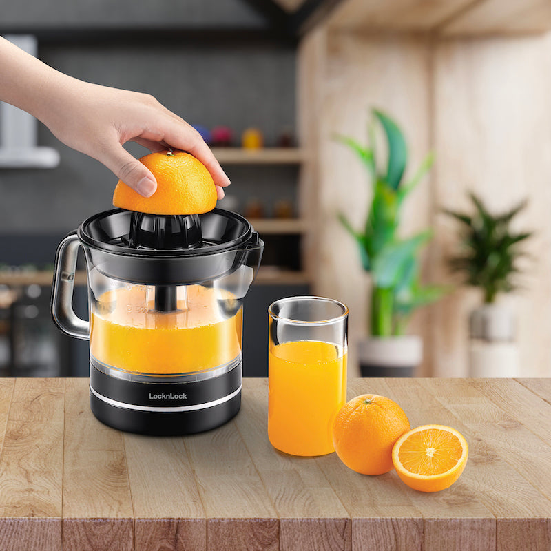 เครื่องคั้นน้ำผลไม้ LocknLock Citrus Juicer 7